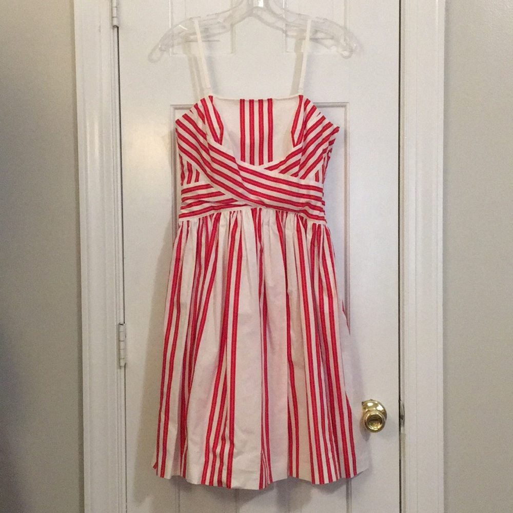 White w red stripes strapless cotton dress